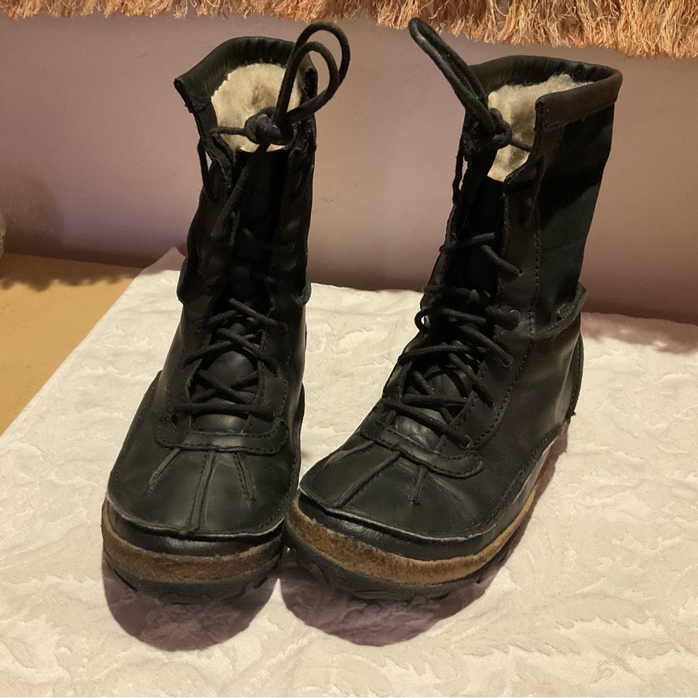 Merrell Tremblant waterproof/Insulated Leather Boots